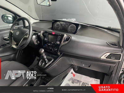 Lancia Ypsilon 1.0 FireFly 5 porte S&S Hybrid Silver Plus (16)