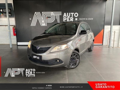 Lancia Ypsilon 1.0 FireFly 5 porte S&S Hybrid Silver Plus (17)