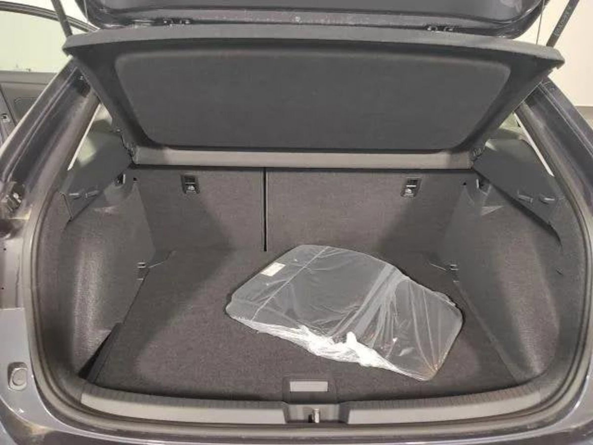 Volkswagen Taigo 1.0 tsi Edition 95cv (13)