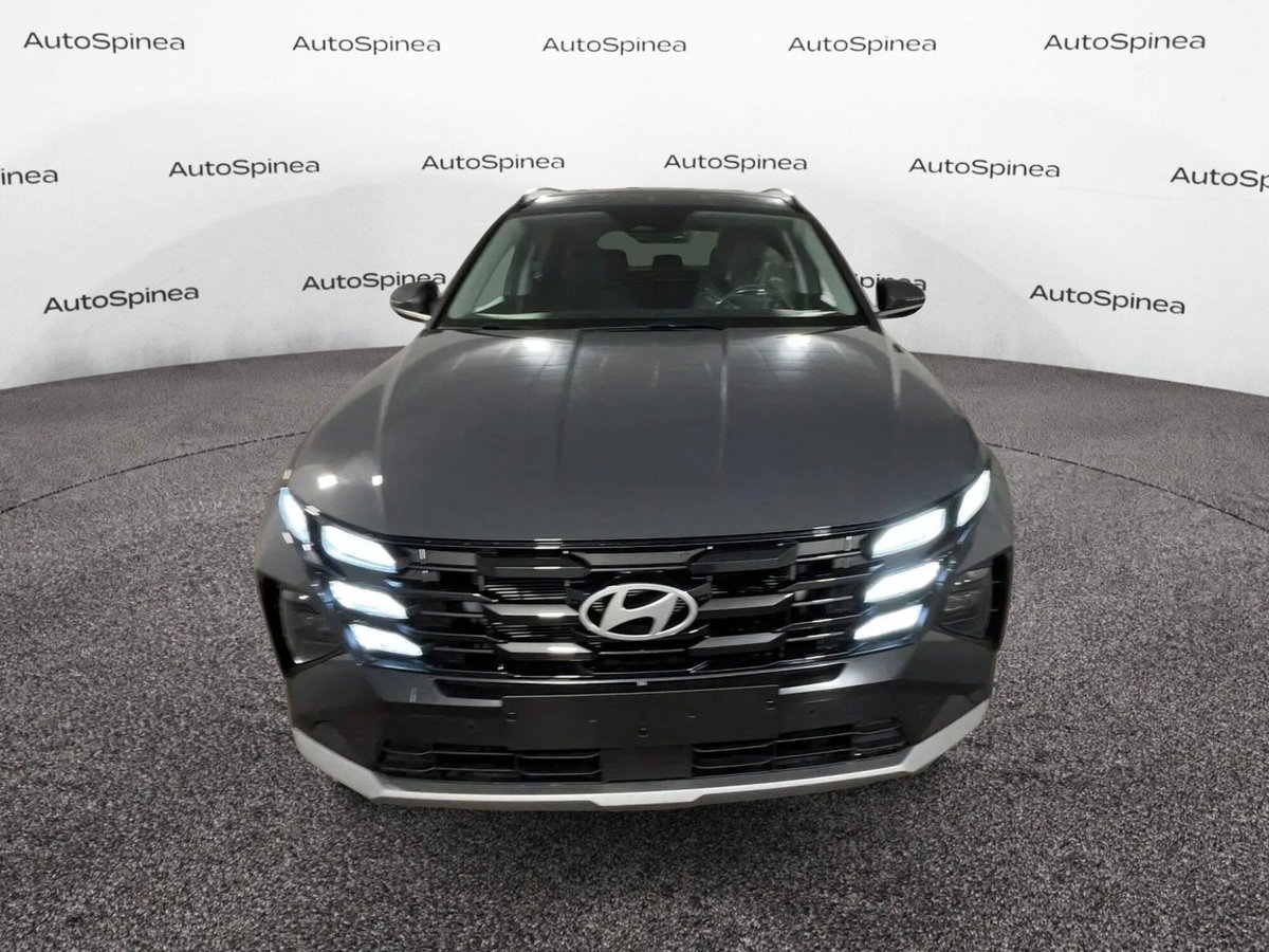Hyundai Tucson 1.6 hev Business 2wd 239cv auto (2)