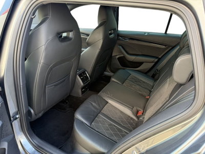 Skoda Octavia Station Wagon 2.0 TDI EVO SCR 200 CV DSG 4x4 Wagon RS (15)