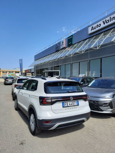 Volkswagen T-Cross 1.0 TSI Style BMT (4)