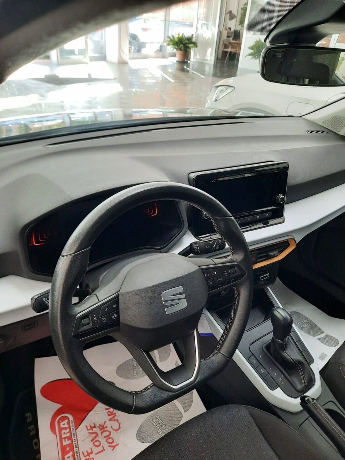 SEAT Arona 1.0 ecotsi Style 115cv dsg (12)