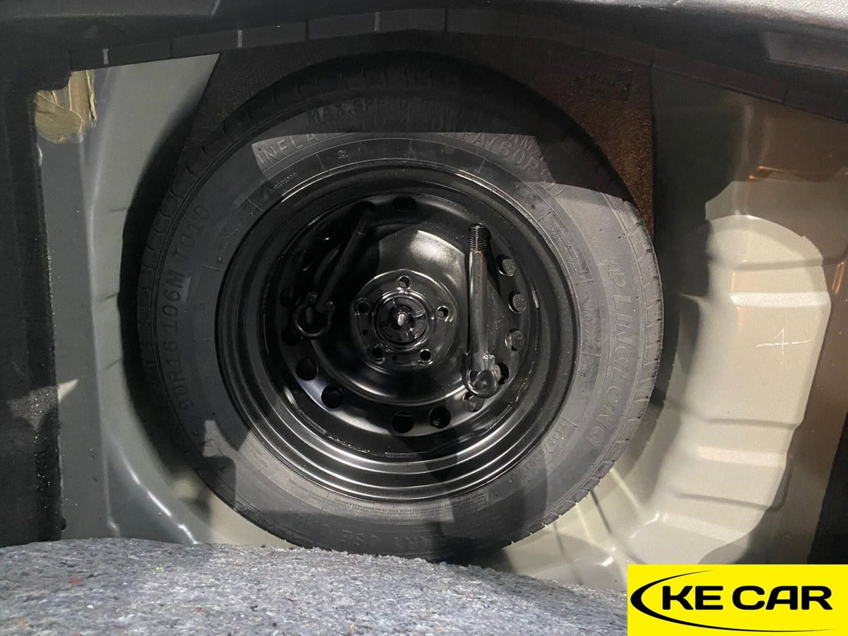 Nissan Juke 1.0 dig-t N-Connecta 114cv (15)