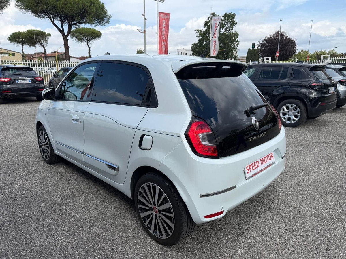 Renault Twingo TCe 95 CV EDC Signature (7)
