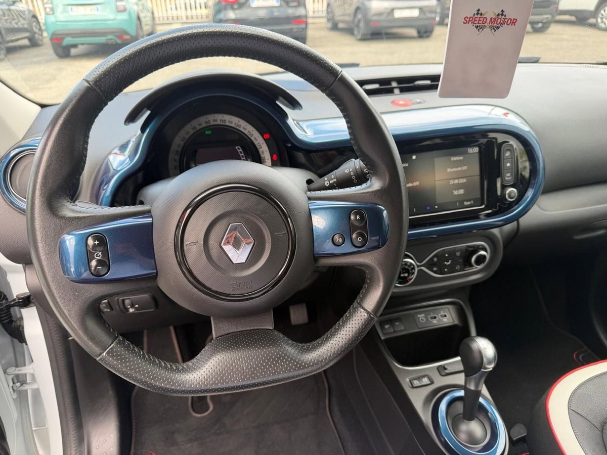 Renault Twingo TCe 95 CV EDC Signature (9)