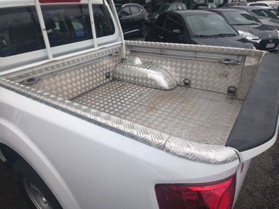 Nissan Navara 2.3 dCi 4WD King Cab Acenta (12)