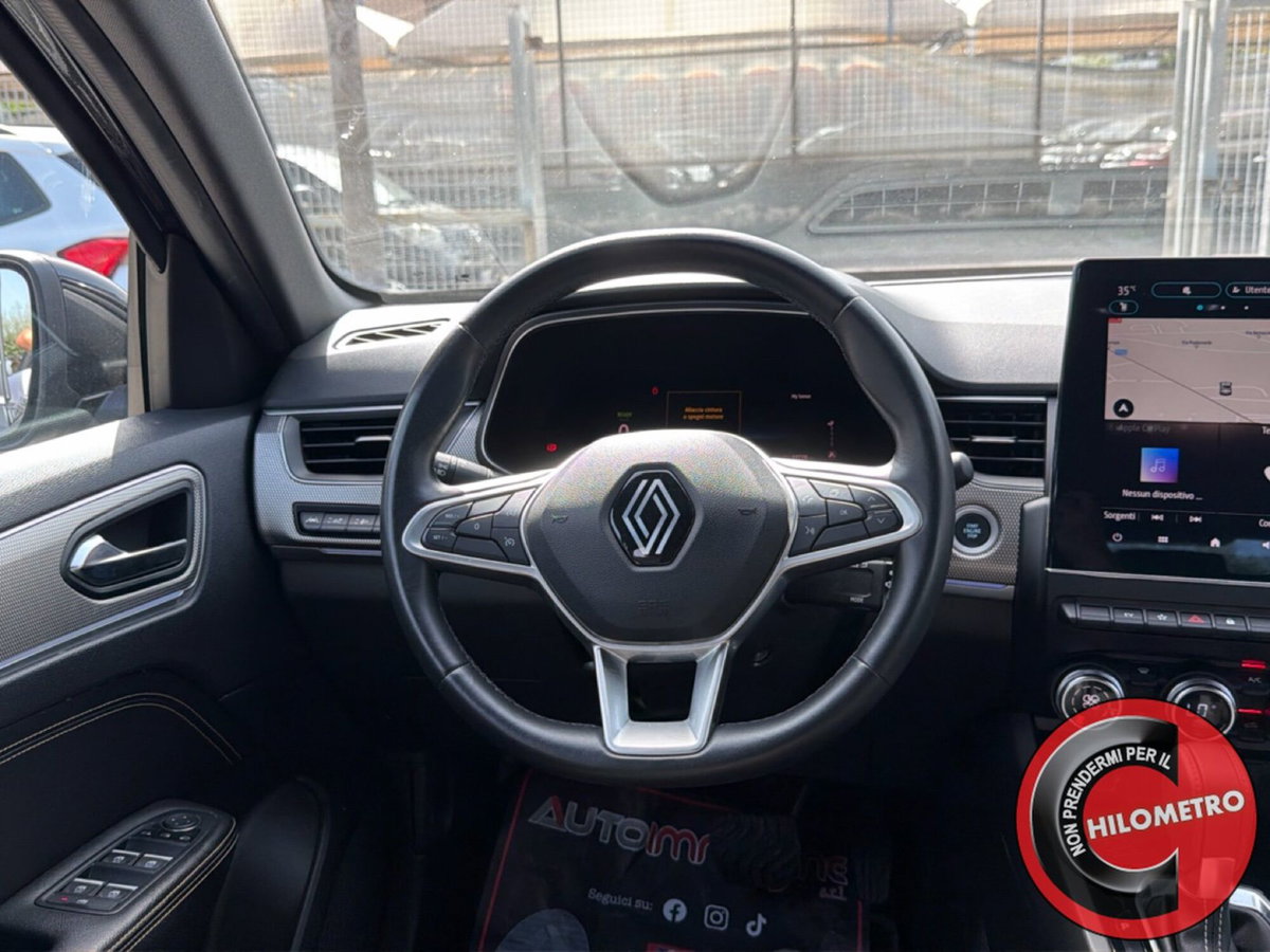 Renault Arkana Hybrid E-Tech 145 CV Techno (16)