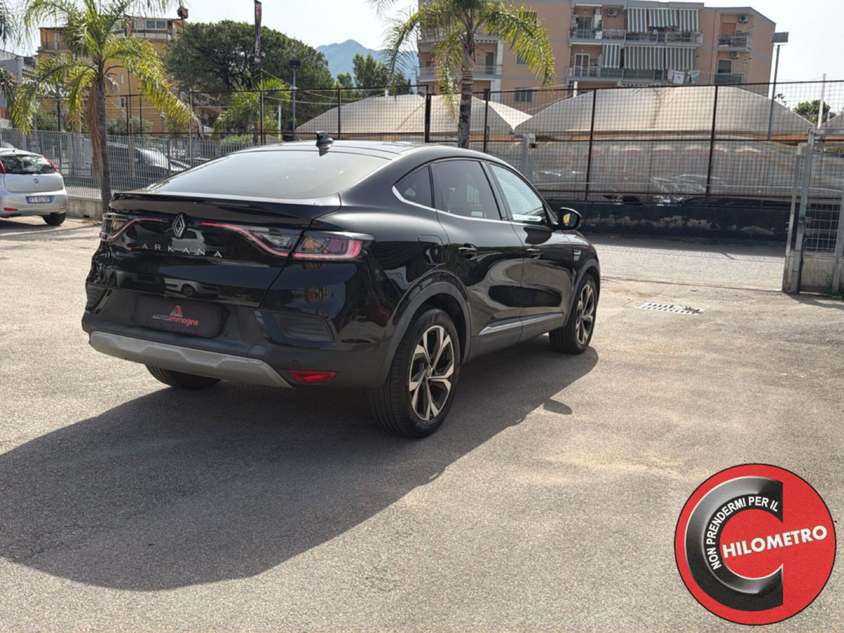Renault Arkana Hybrid E-Tech 145 CV Techno (6)