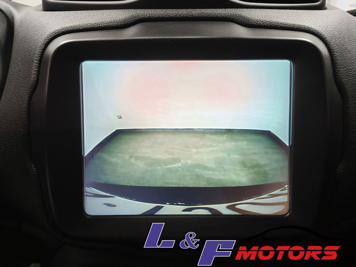 Jeep Renegade 1.6 Mjt 120 CV Limited (17)