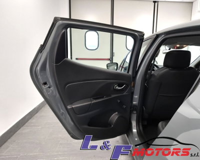 Renault Clio TCe 12V 90 CV GPL 5 porte Moschino Zen (19)