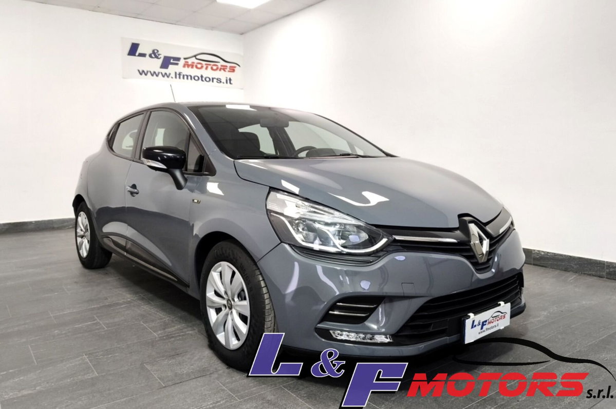 Renault Clio TCe 12V 90 CV GPL 5 porte Moschino Zen (3)