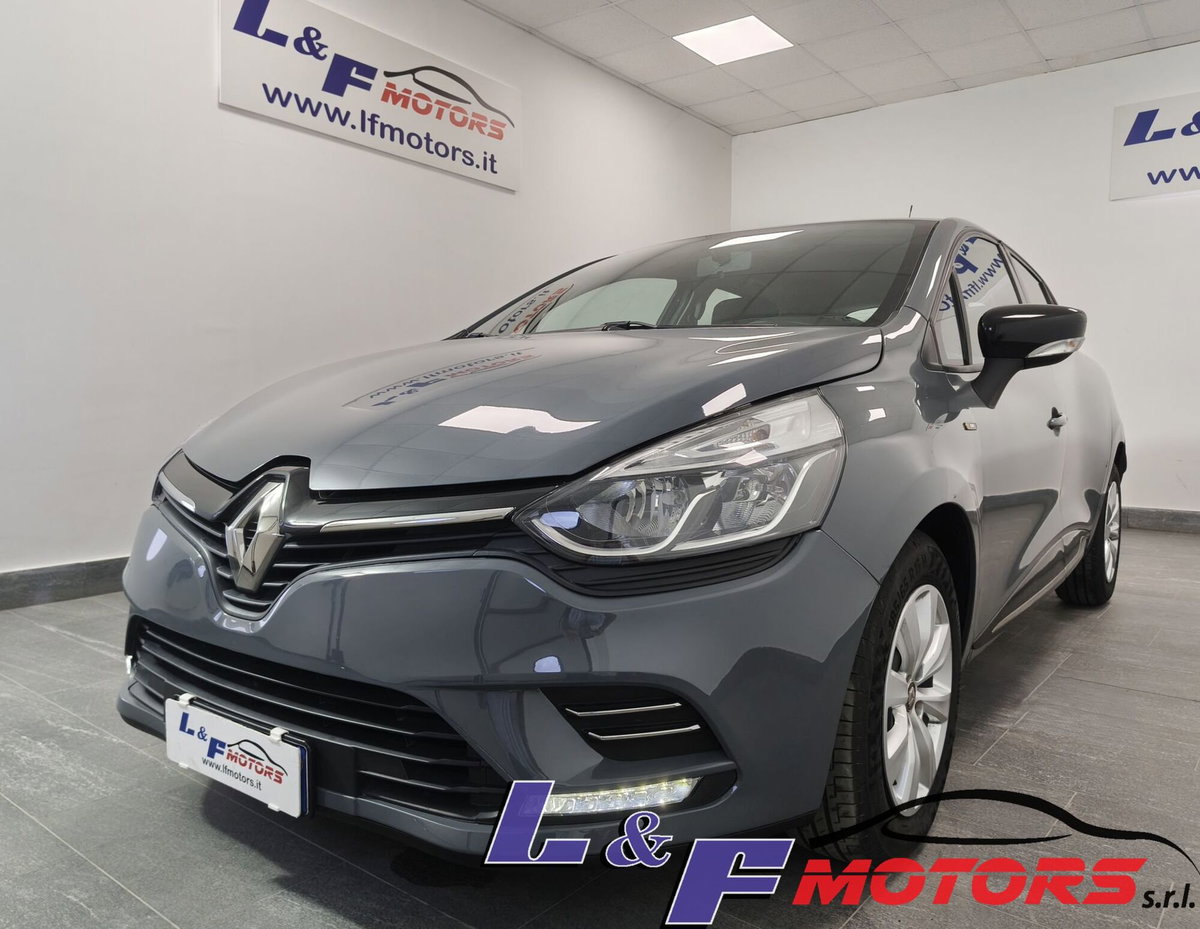 Renault Clio TCe 12V 90 CV GPL 5 porte Moschino Zen (9)