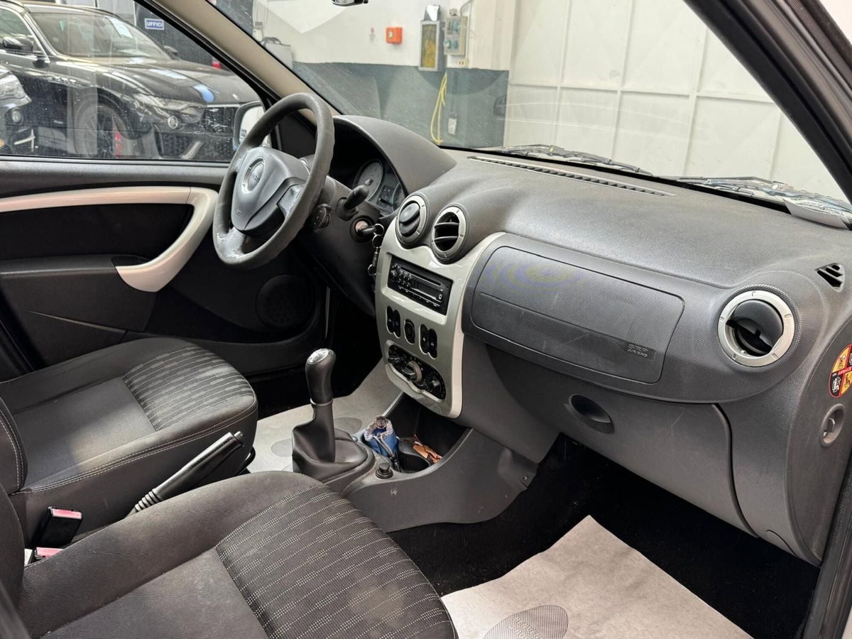Dacia Logan Station Wagon MCV 1.6 85CV GPL 5 posti Ambiance (13)