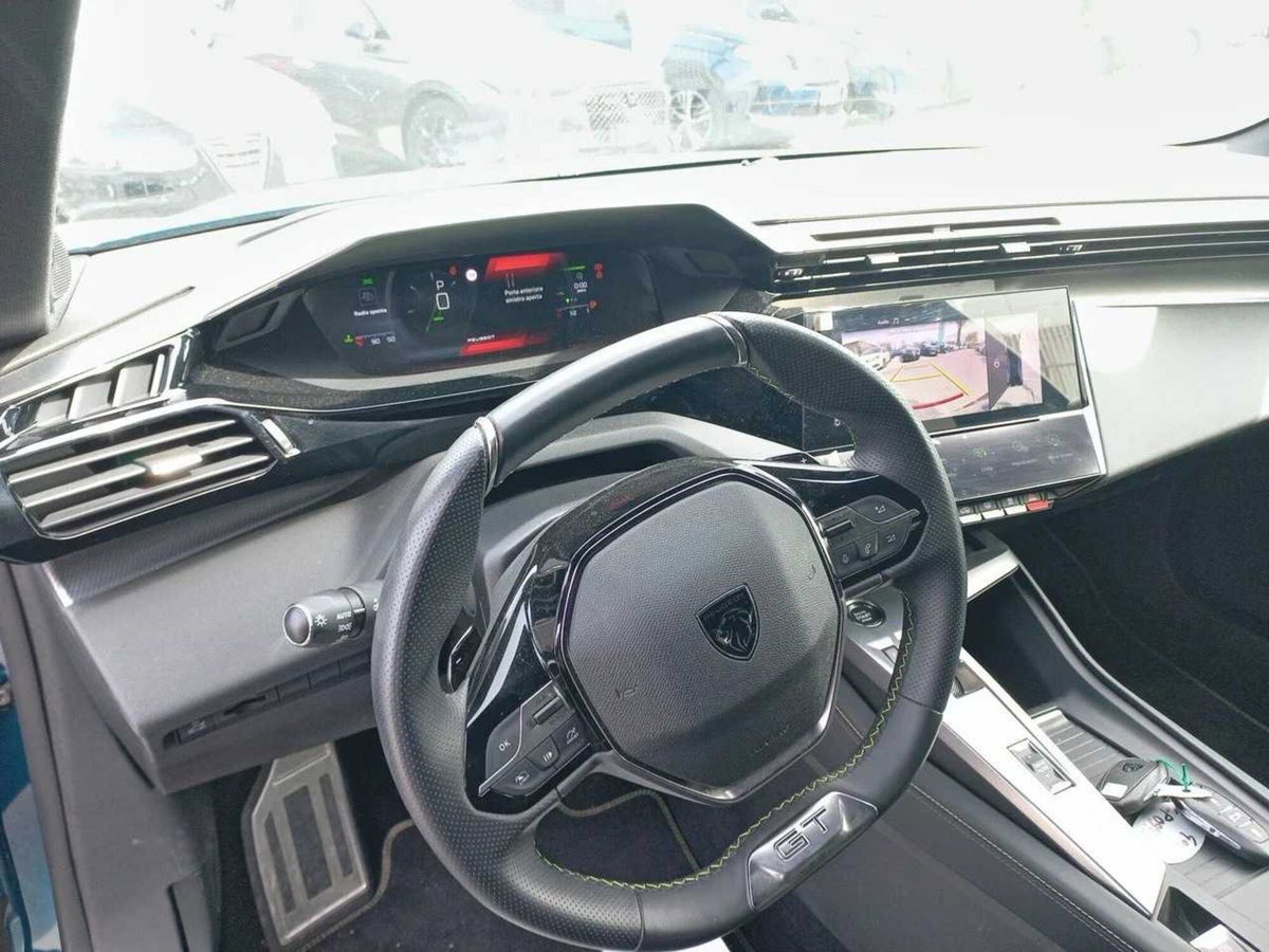 Peugeot 408 1.2 puretech GT s&s 130cv eat8 (14)