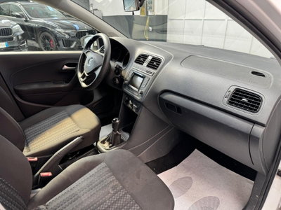 Volkswagen Polo 1.0 MPI 5p. Trendline (6)