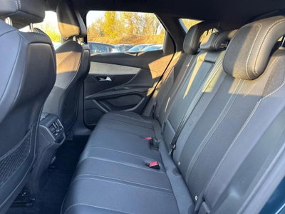Peugeot 3008 BlueHDi 130 S&S EAT8 GT Pack (11)