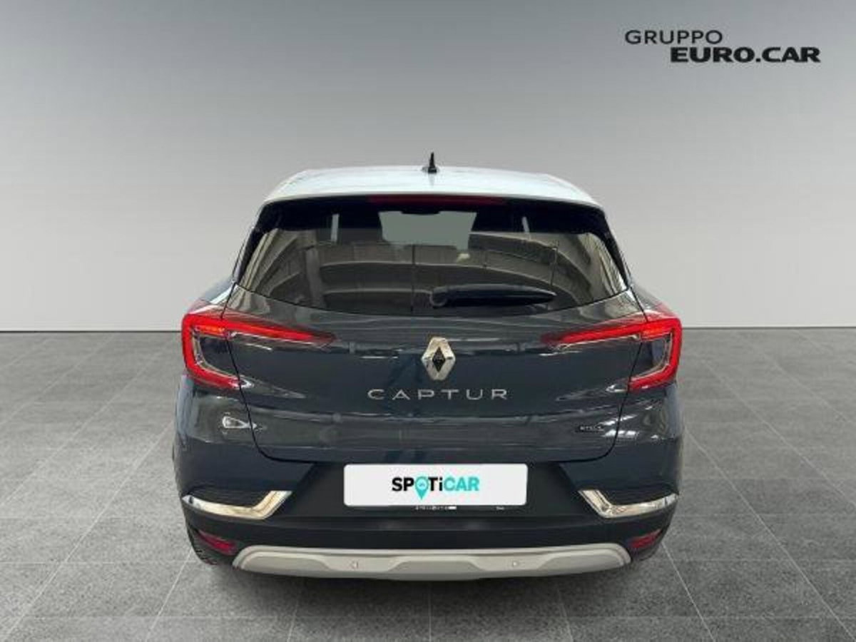 Renault Captur Full Hybrid E-Tech 145 CV Engineered (5)