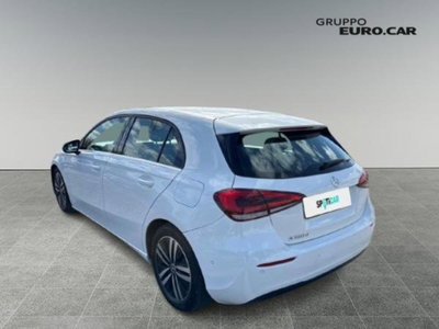 Mercedes-Benz Classe A Sedan 180 d 4p. Executive (5)