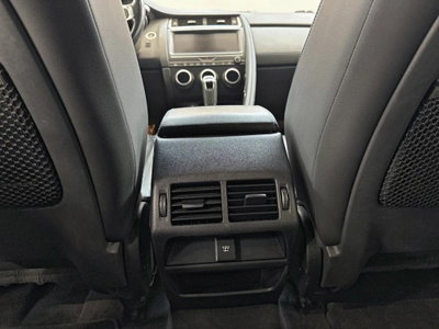 Jaguar E-Pace 2.0D 150 CV AWD (13)