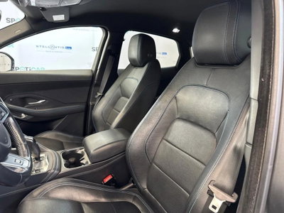 Jaguar E-Pace 2.0D 150 CV AWD (18)