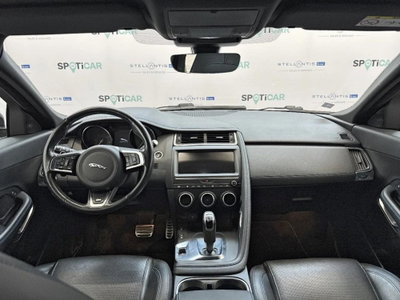 Jaguar E-Pace 2.0D 150 CV AWD (19)