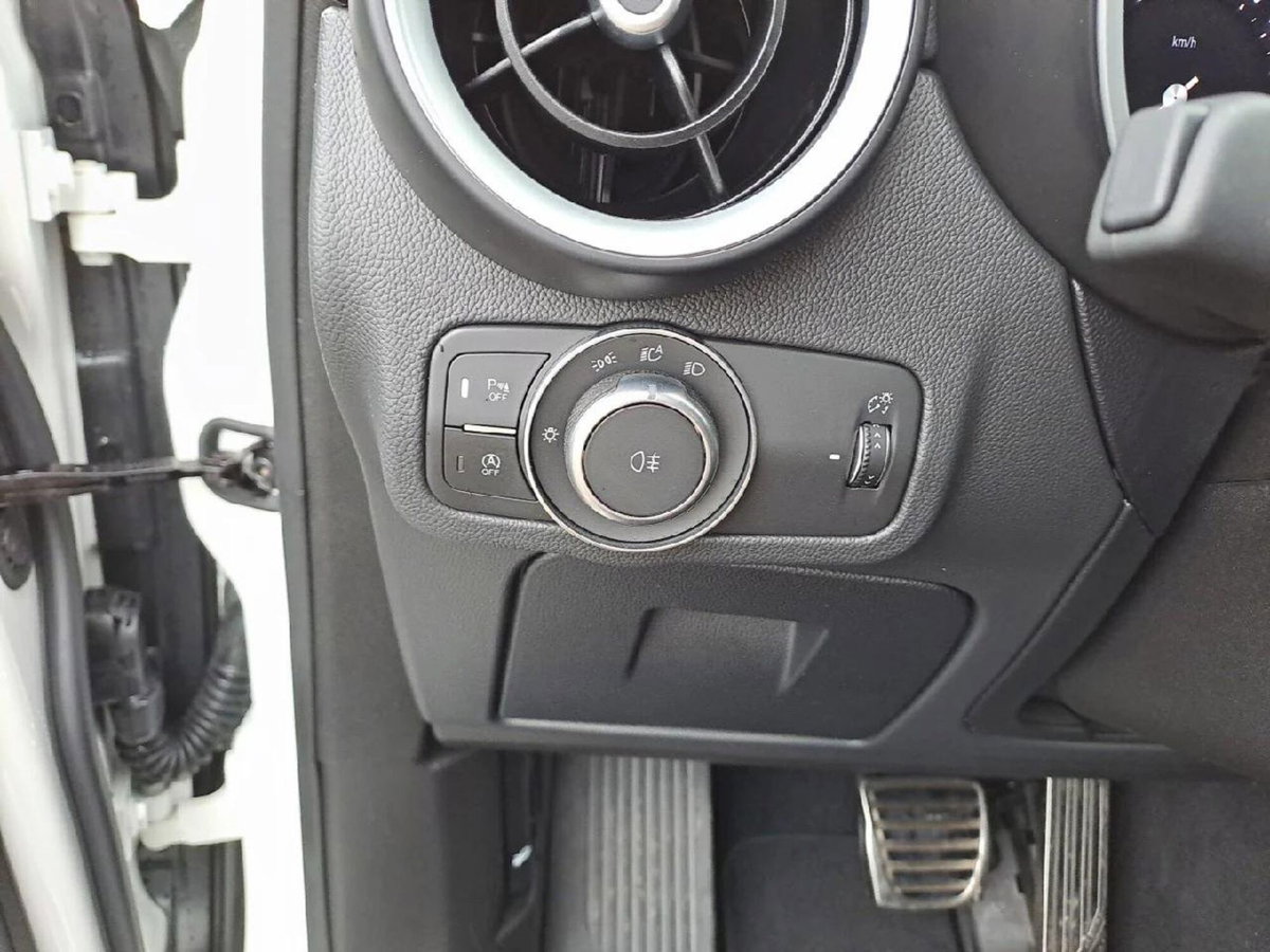 Alfa Romeo Stelvio Stelvio 2.0 Turbo 280 CV AT8 Q4 Super (9)