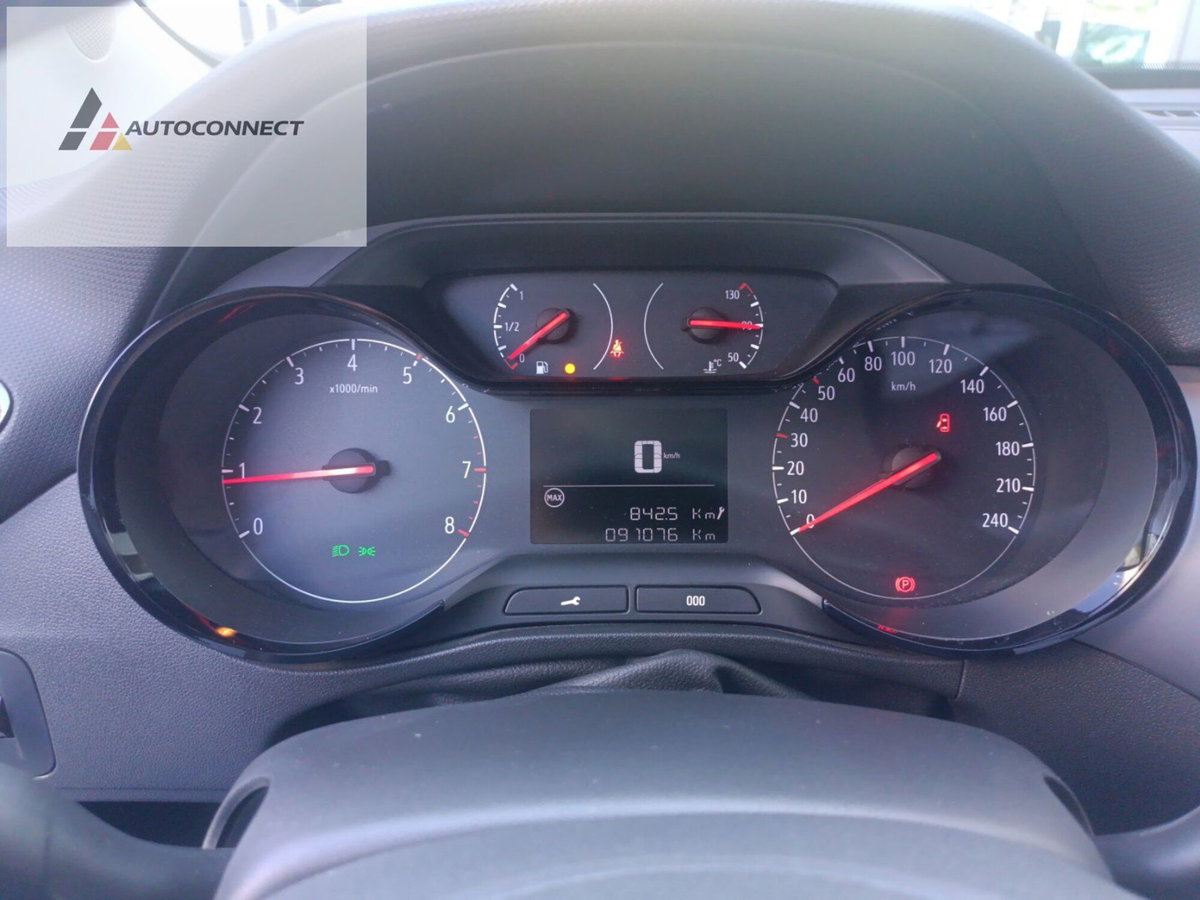 Opel Crossland 1.5 ecotec Ultimate 110cv (6)