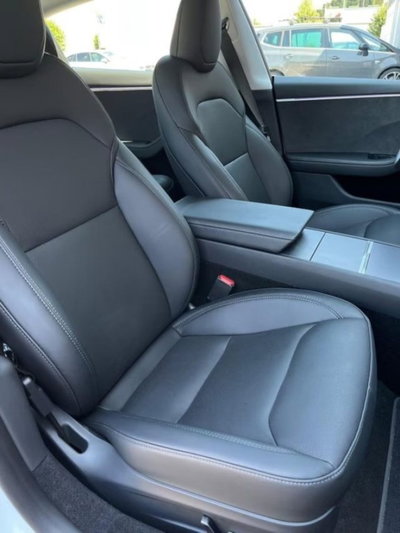 Tesla Model 3 Model 3 Long Range Dual Motor AWD (13)