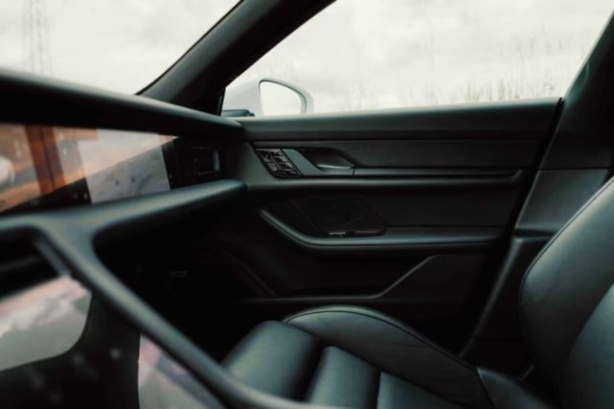 Porsche Taycan 4S (20)