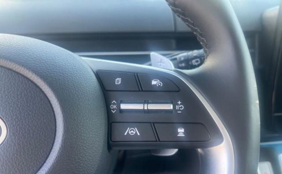 Hyundai Staria 1.6 hev 2wd auto (17)