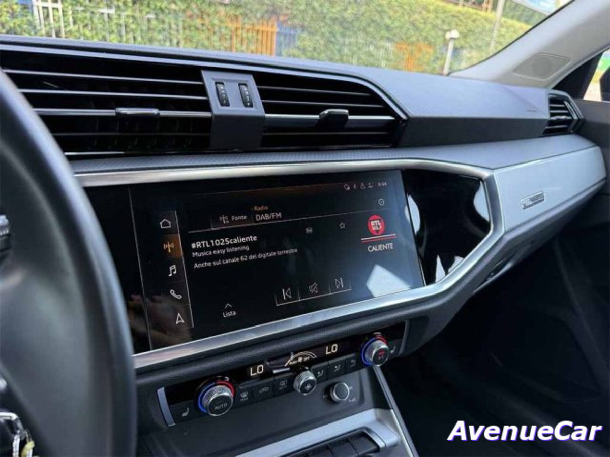 Audi Q3 35 1.5 tfsi s-tronic (18)
