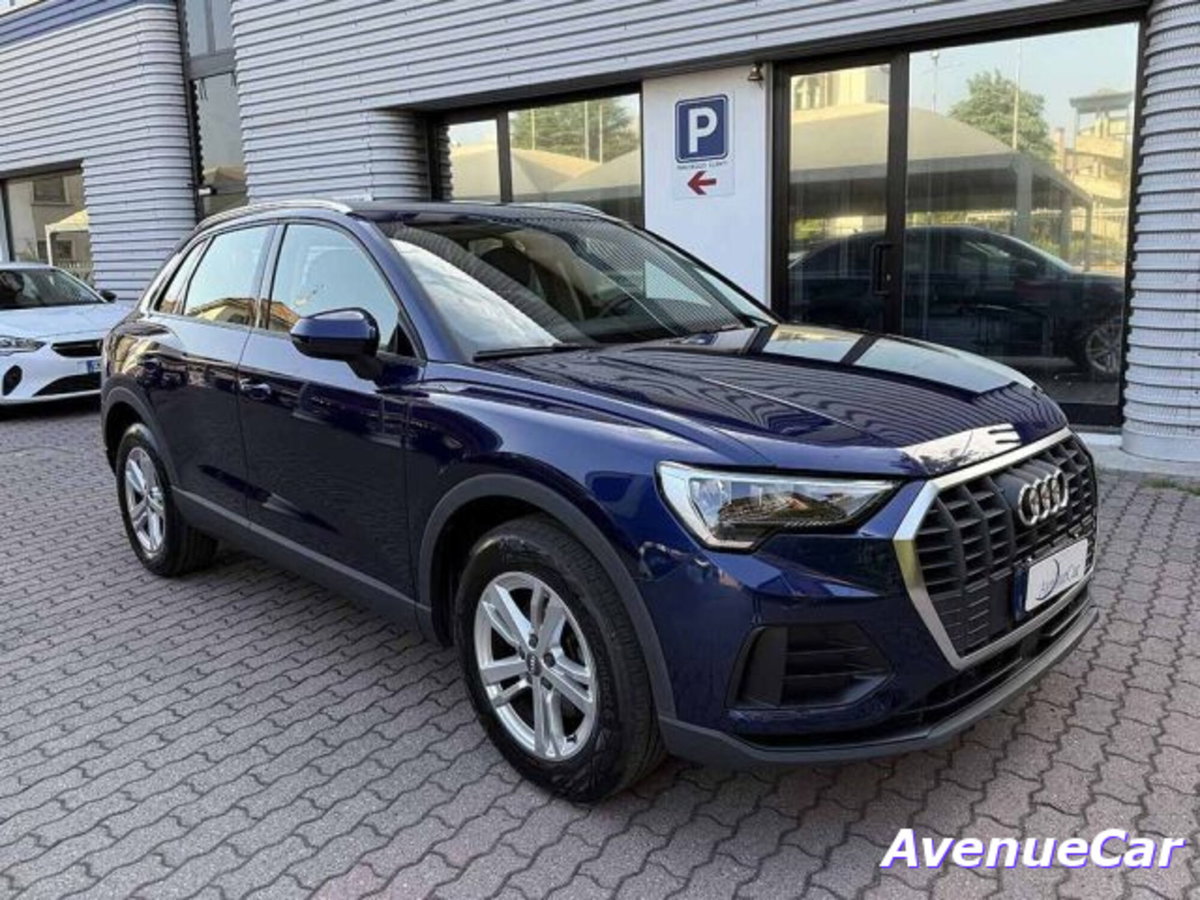 Audi Q3 35 1.5 tfsi s-tronic (3)