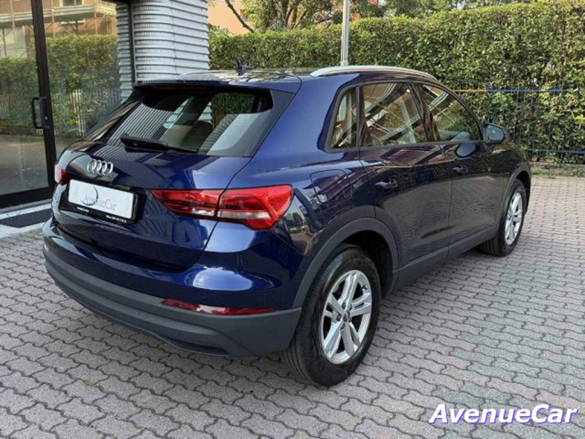 Audi Q3 35 1.5 tfsi s-tronic (5)