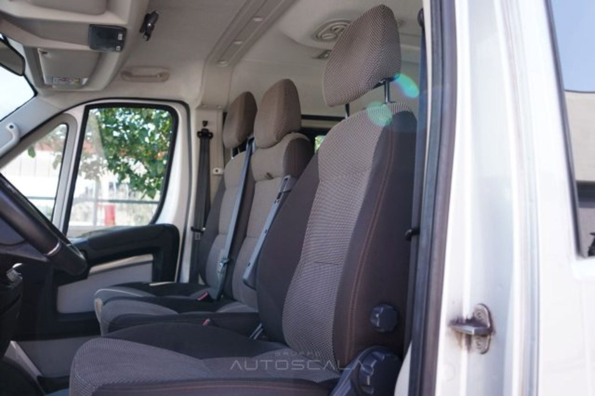 Peugeot Boxer Furgone 330 2.2 BlueHDi 140 S&S PC-TN Furgone Premium (8)