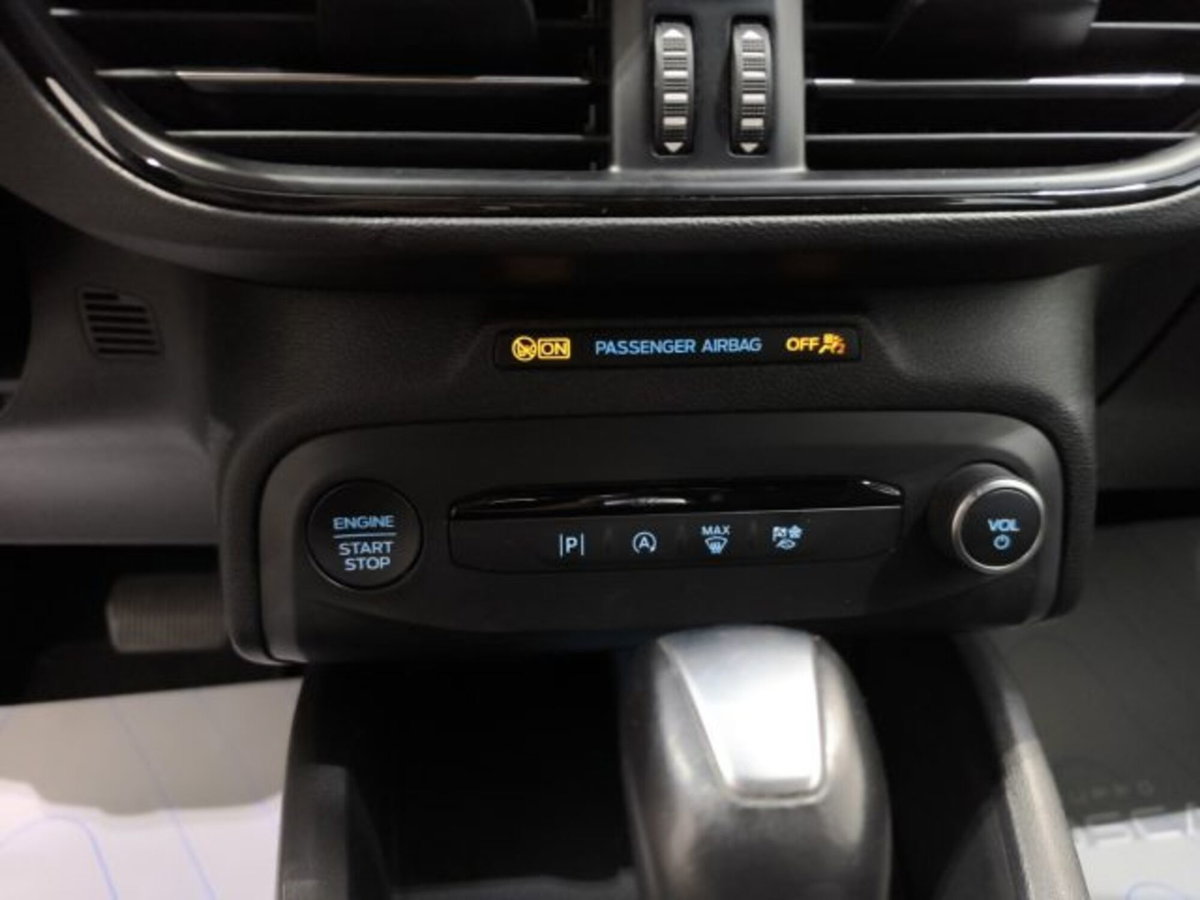 Ford Focus Station Wagon 1.0 EcoBoost Hybrid 125 CV Powershift SW ST-Line X (15)