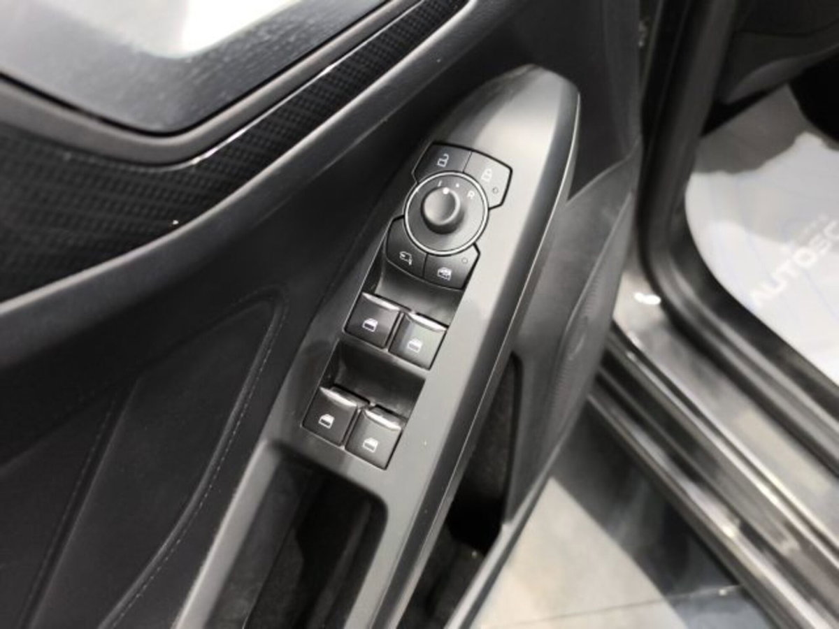 Ford Focus Station Wagon 1.0 EcoBoost Hybrid 125 CV Powershift SW ST-Line X (9)