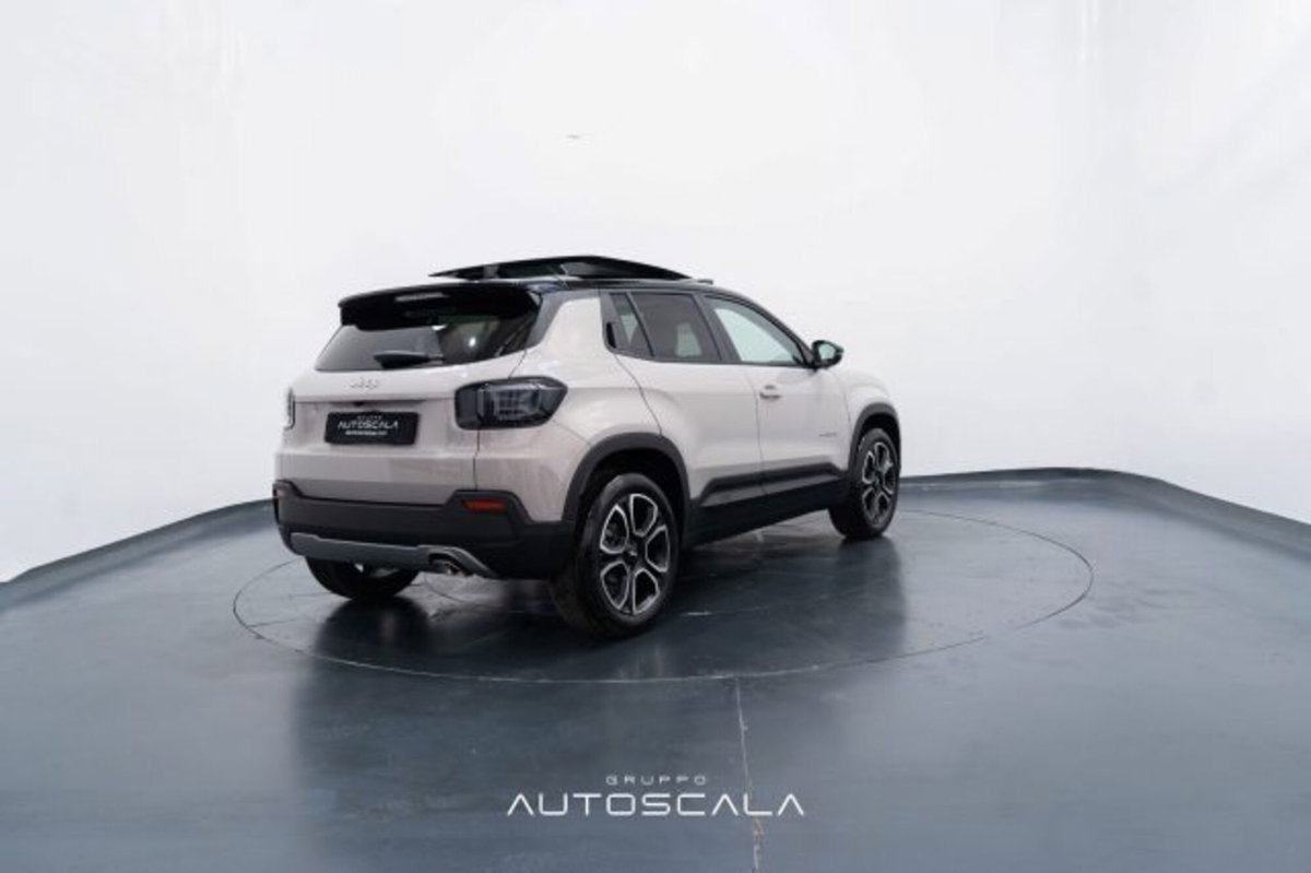 Jeep Avenger 1.2 turbo e-hybrid mhev Summit fwd 110cv edct6 (6)