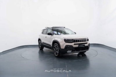 Jeep Avenger 1.2 turbo e-hybrid mhev Summit fwd 110cv edct6 (8)
