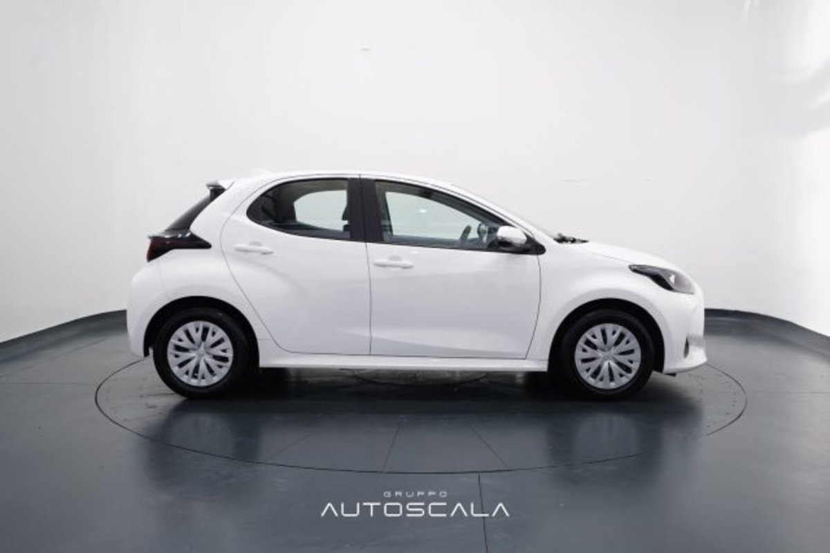 Toyota Yaris Cross 1.5 Hybrid 5p. E-CVT Premiere (7)