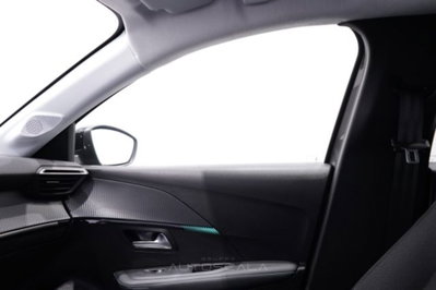 Peugeot 208 1.2 puretech Active s&s 100cv (12)