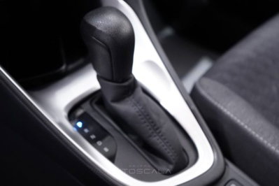 Toyota Yaris Cross 1.5 Hybrid 5p. E-CVT Premiere (17)
