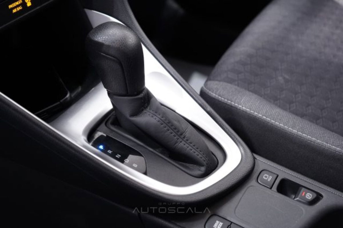 Toyota Yaris Cross 1.5 Hybrid 5p. E-CVT Premiere (18)