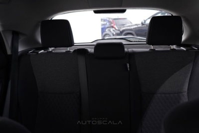 Toyota Yaris Cross 1.5 Hybrid 5p. E-CVT Premiere (20)