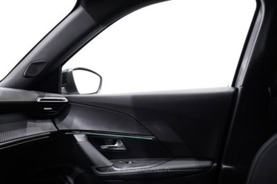 Peugeot 2008 1.2 puretech GT s&s 130cv eat8 (16)