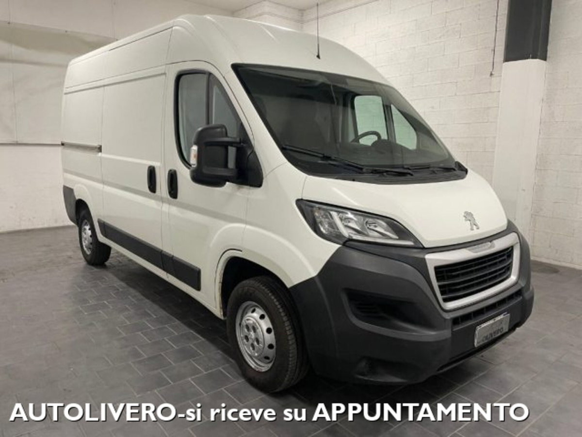 Peugeot Boxer Furgone 335 2.2 BlueHDi 140 S&S PM-TM Furgone Vetrato