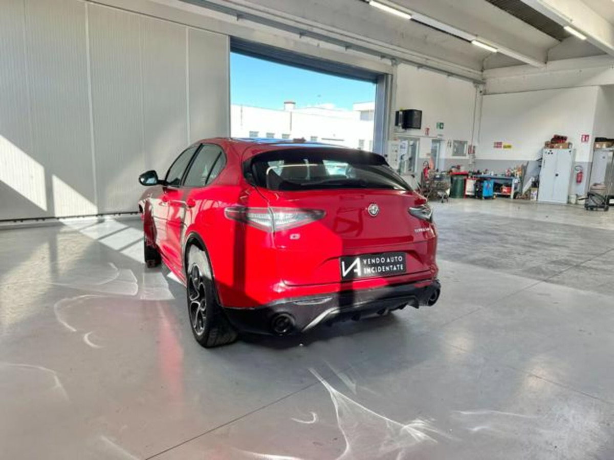 Alfa Romeo Stelvio Stelvio 2.2 Turbodiesel 210 CV AT8 Q4 Veloce (5)