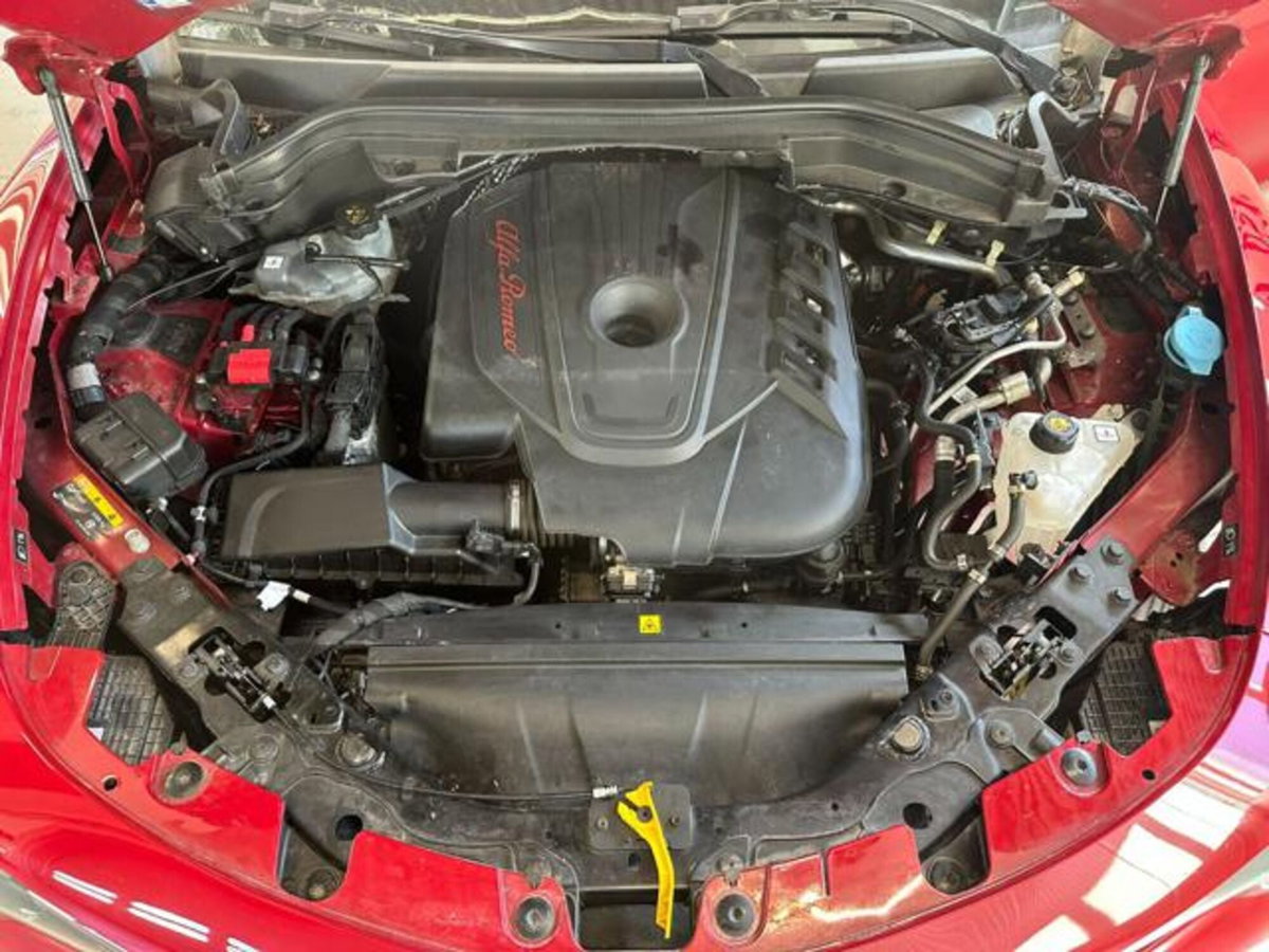 Alfa Romeo Stelvio Stelvio 2.2 Turbodiesel 210 CV AT8 Q4 Veloce (9)