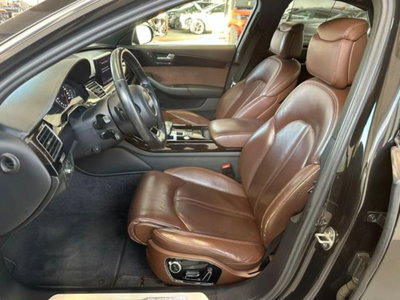 Audi A8 3.0 TDI 262 CV quattro tiptronic (12)