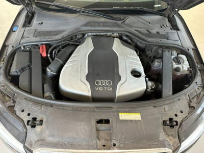 Audi A8 3.0 TDI 262 CV quattro tiptronic (9)